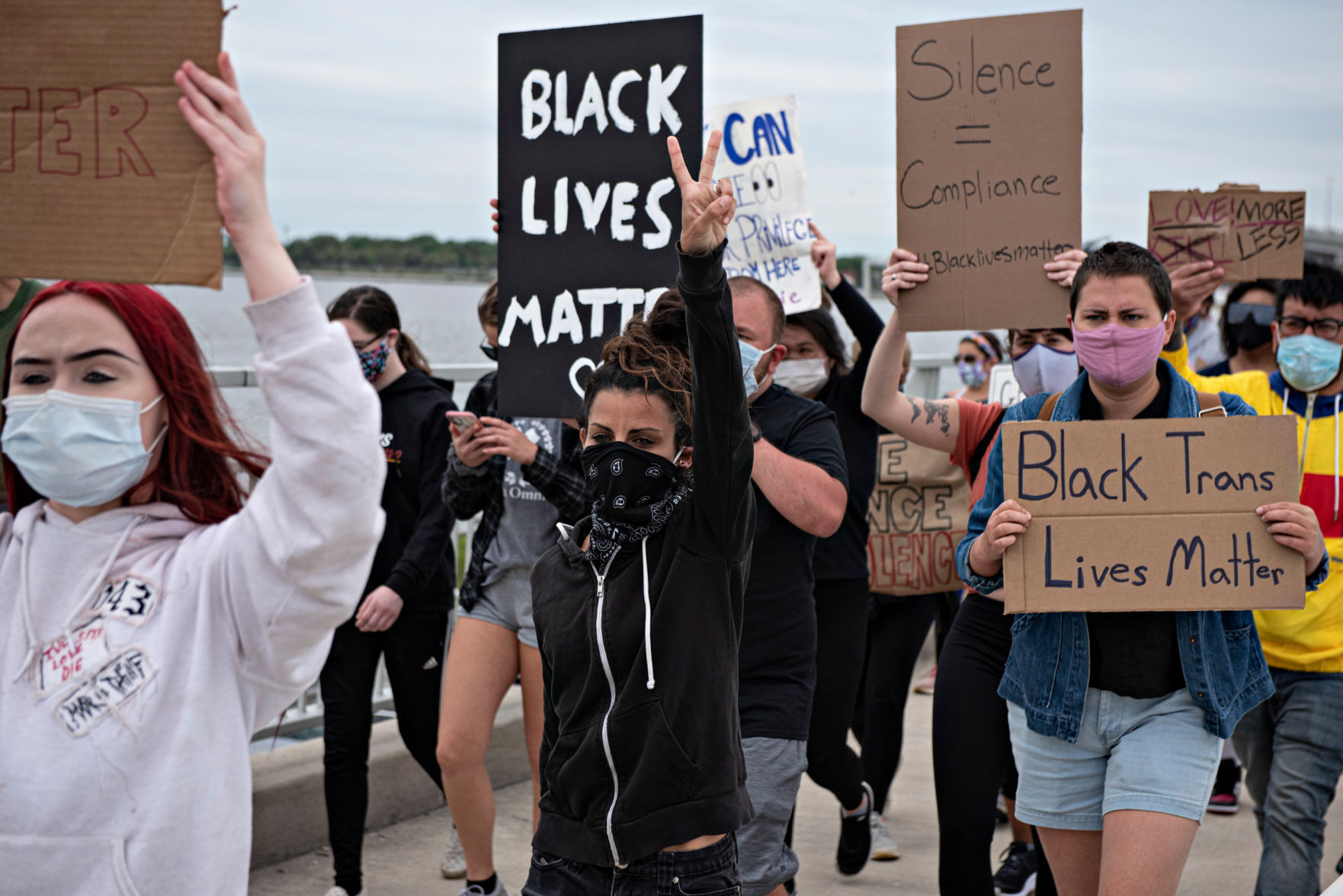 060320_nws_ocprotest
